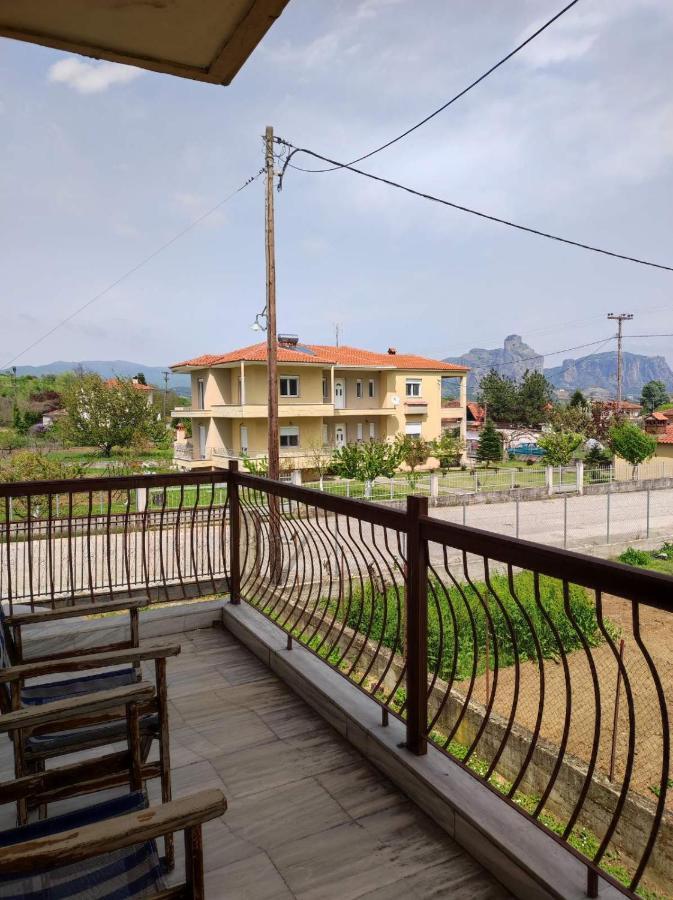 With A View Of Meteora Appartement Diava Buitenkant foto